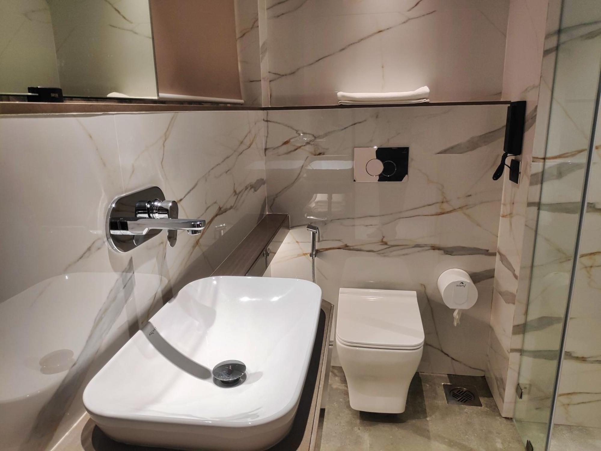 Maxxvalue Hotel Midc - Andheri Bombay Esterno foto