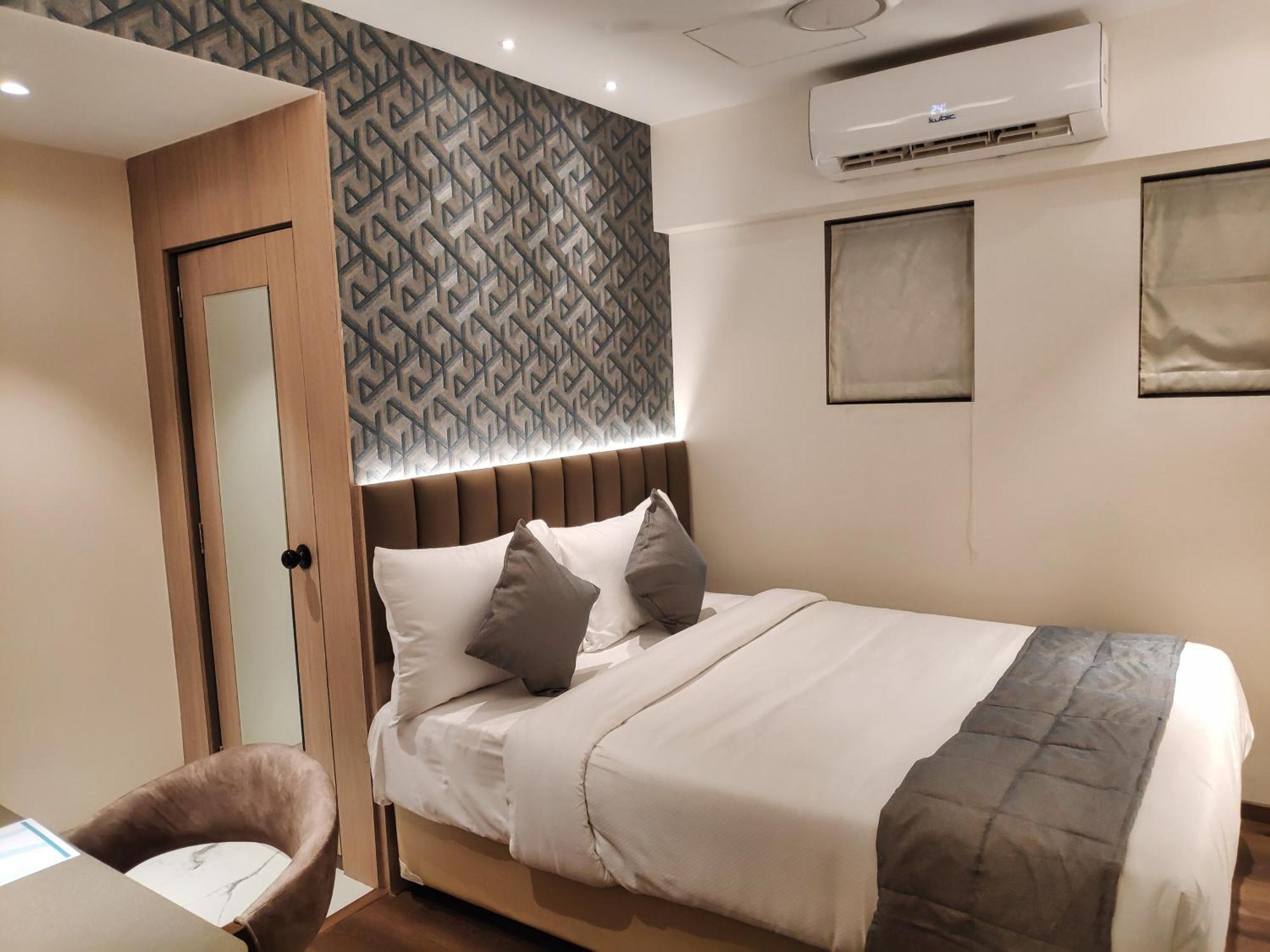 Maxxvalue Hotel Midc - Andheri Bombay Esterno foto